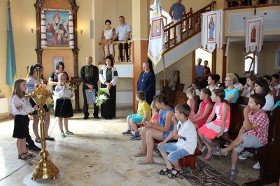 Подячна св. Літургія з нагоди закінчення навчального року і прощання с. катехиткою Магдаленою Ожанською, ССНДМ 2016_15