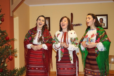 Спільне колядування у церковній світлиці в Ґіжицьку 2014 (23)